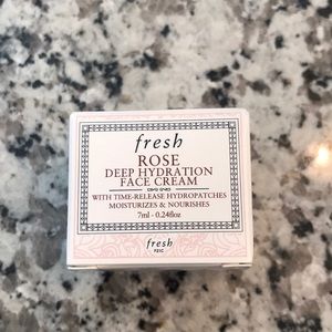 New fresh Rose Deep Hydration Face Cream